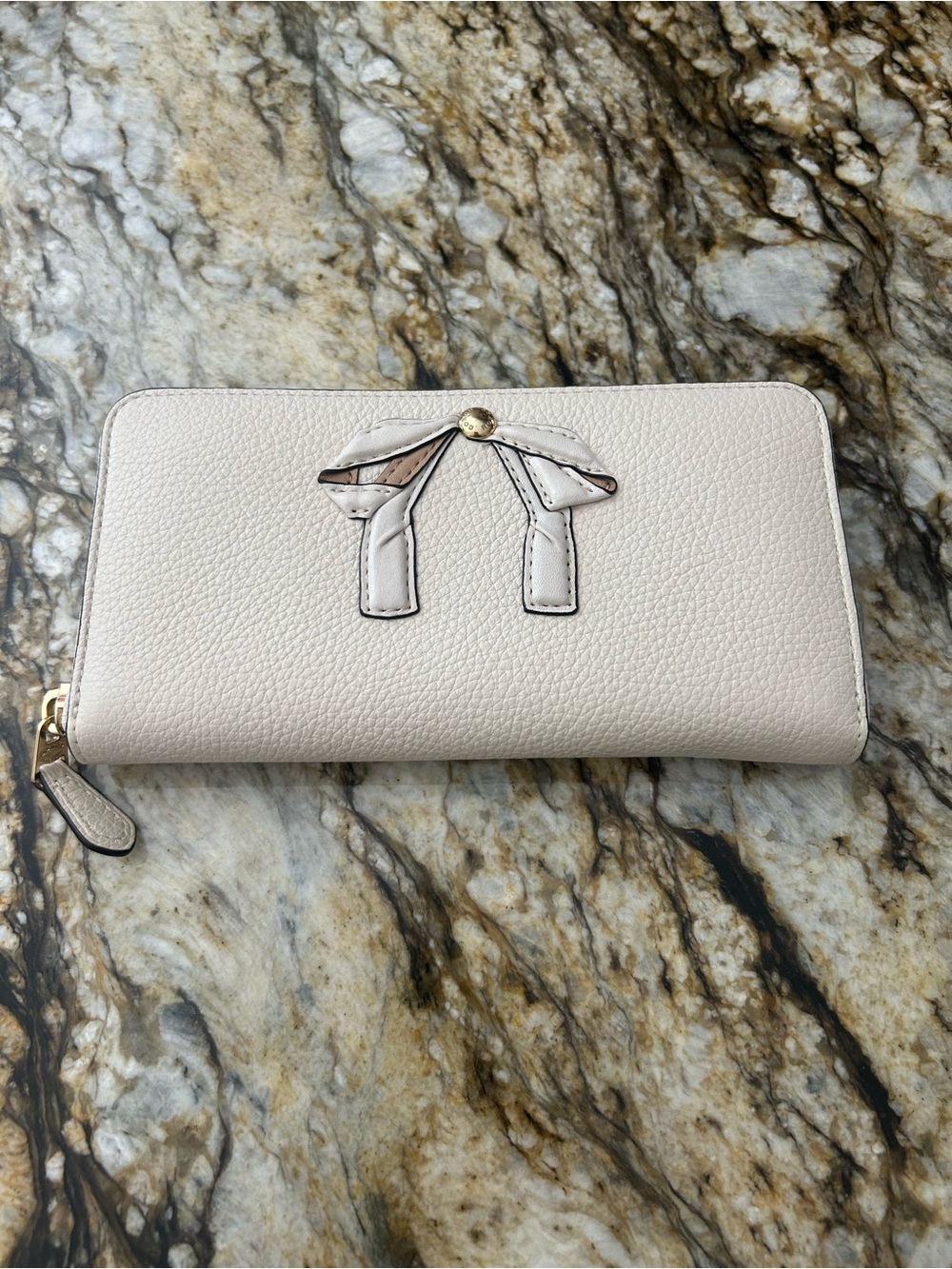 Coach Pebbled Leather Accordion Bow Zip-Around Wallet